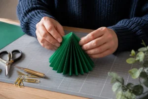 comment faire un sapin en papier